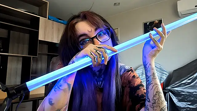 HighelikeGirl online show from 09.24.25