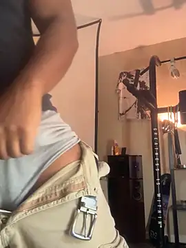 KeYBuMp323 online show from 10.21.25