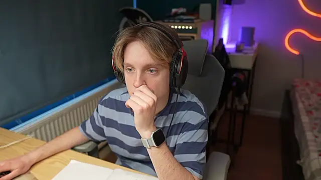 Serxyi online show from 02.02.26