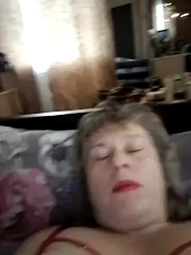 Snapshot of Catherine372311 chatting on 12.15.25 Catherine372311 online show from 12.15.25