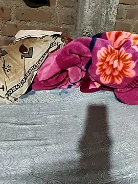 POOJACOUPLE online show from 11.15.25