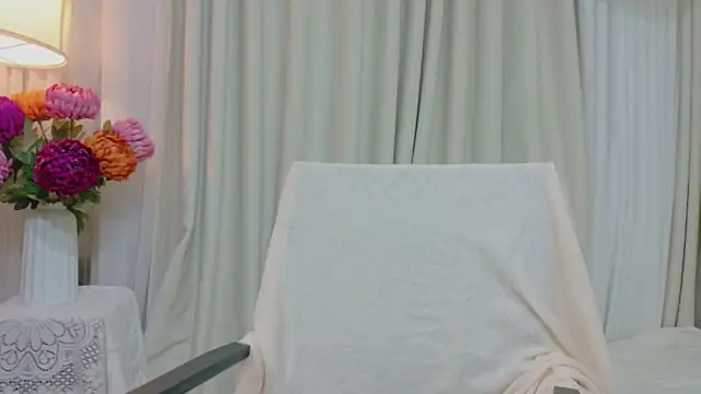 Vessi-babe online show from 05.23.26