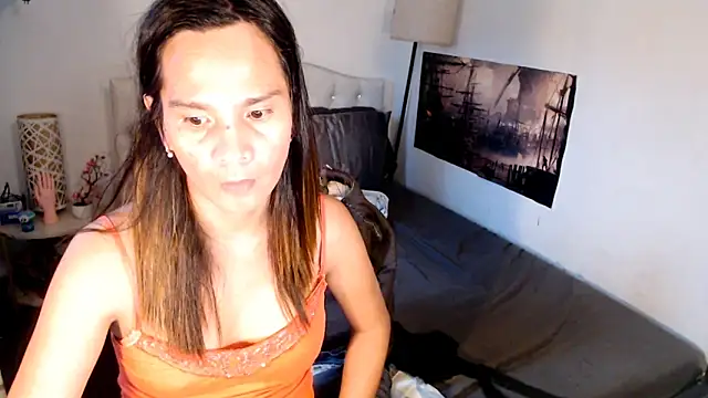 Snapshot of NinaDOM4CUM chatting on 06.05.26 NinaDOM4CUM online show from 06.05.26