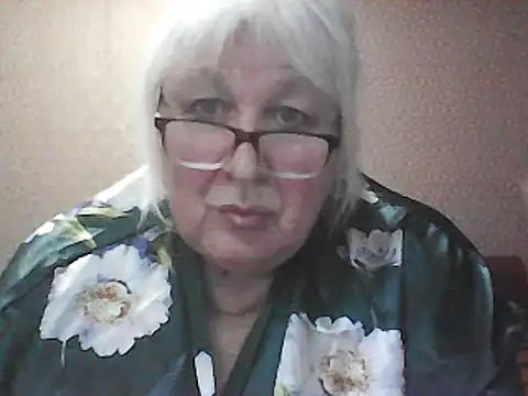 Snapshot of Alexia64231 chatting on 12.03.25 Alexia64231 online show from 12.03.25