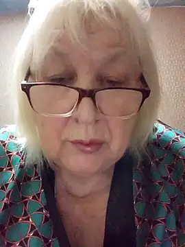 Snapshot of Alexia64231 chatting on 12.23.25 Alexia64231 online show from 12.23.25