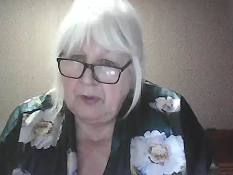 Snapshot of Alexia64231 chatting on 04.22.26 Alexia64231 online show from 04.22.26