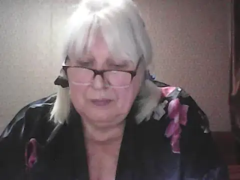 Snapshot of Alexia64231 chatting on 05.03.26 Alexia64231 online show from 05.03.26