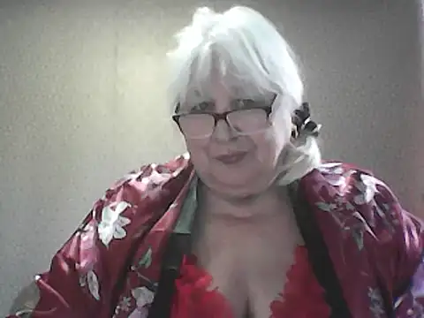 Snapshot of Alexia64231 chatting on 05.05.26 Alexia64231 online show from 05.05.26