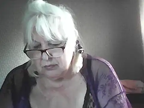 Snapshot of Alexia64231 chatting on 05.21.26 Alexia64231 online show from 05.21.26
