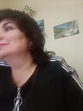 Snapshot of LedyNika chatting on 12.03.25 LedyNika online show from 12.03.25