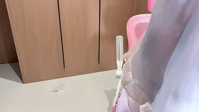 Lilium-520 online show from 04.05.26