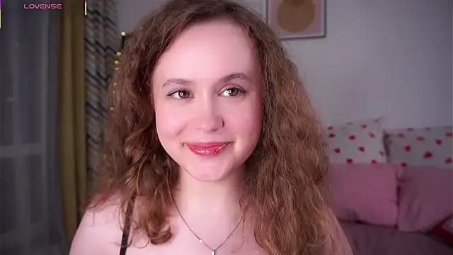 Snapshot of SusannaScholler chatting on 05.16.26 SusannaScholler online show from 05.16.26