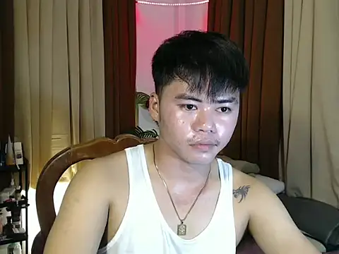 hot emman online show from 02.25.26