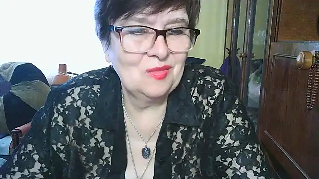 VeronicaGold511 online show from 04.01.26