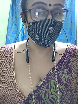 Snapshot of sweet-lotus chatting on 11.10.25 sweet-lotus online show from 11.10.25