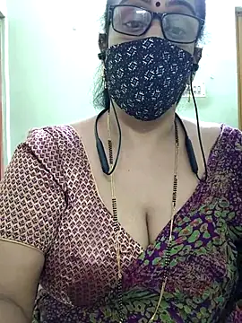 Snapshot of sweet-lotus chatting on 12.14.25 sweet-lotus online show from 12.14.25