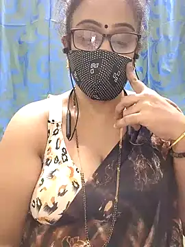 Snapshot of sweet-lotus chatting on 12.17.25 sweet-lotus online show from 12.17.25