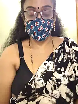 Snapshot of sweet-lotus chatting on 12.19.25 sweet-lotus online show from 12.19.25