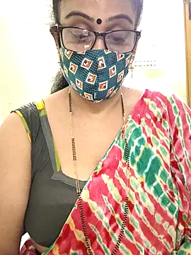 Snapshot of sweet-lotus chatting on 12.21.25 sweet-lotus online show from 12.21.25