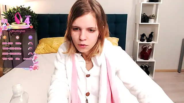 Enrujuvu Vanpaia online show from 09.14.25