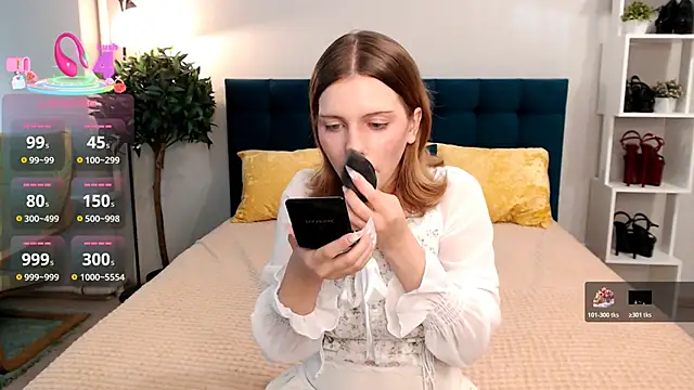 Enrujuvu Vanpaia online show from 10.17.25