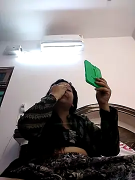 Cute-Janvi20 online show from 02.28.26