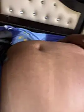 jucydick010887 online show from 05.22.26