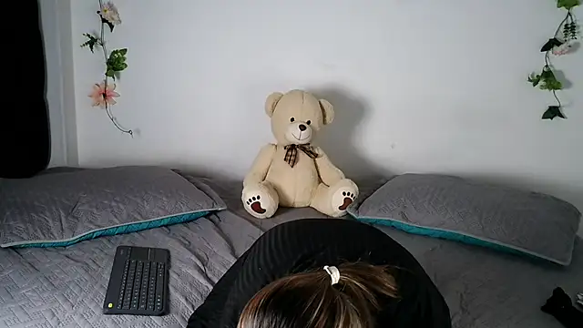 abella-lemus online show from 02.06.26