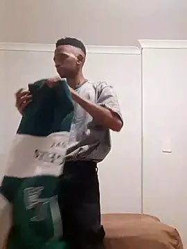 Snapshot of gemini_loops chatting on 09.08.25 gemini loops online show from 09.08.25