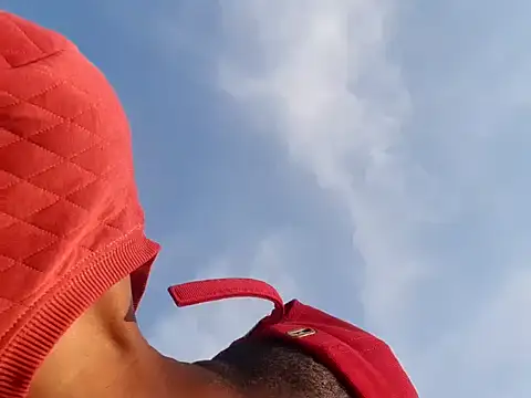 Snapshot of gemini_loops chatting on 09.15.25 gemini loops online show from 09.15.25