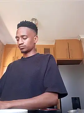 Snapshot of gemini_loops chatting on 10.10.25 gemini loops online show from 10.10.25