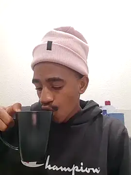 Snapshot of gemini_loops chatting on 11.18.25 gemini loops online show from 11.18.25