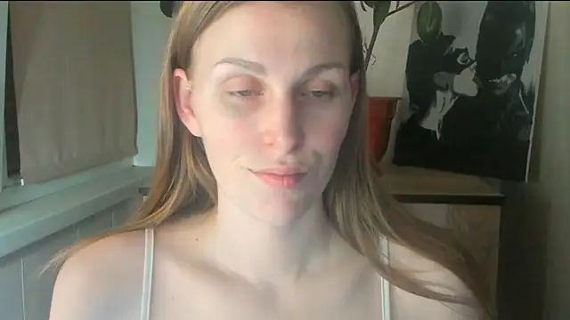 JuliaMuuun online show from 05.06.26
