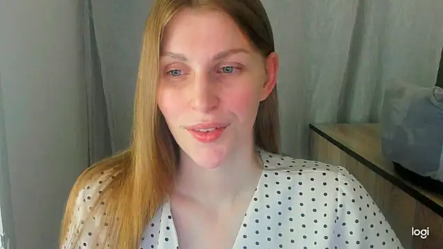Snapshot of JuliaMuuun chatting on 06.22.26 JuliaMuuun online show from 06.22.26