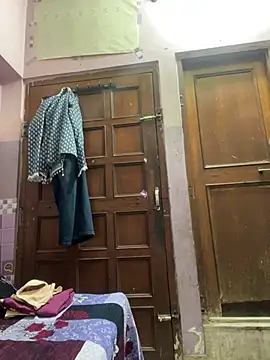 Snapshot of Sandhya_77 chatting on 04.15.26 Sandhya 77 online show from 04.15.26