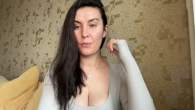 KatalinaQE online show from 12.14.25