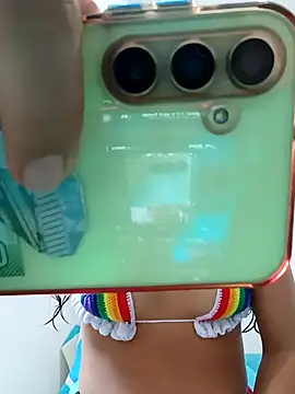 Snapshot of Little-Pussy-Sweet chatting on 11.09.25 Little-Pussy-Sweet online show from 11.09.25