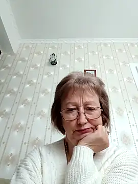 Snapshot of AlikaSwan5821 chatting on 02.06.26 AlikaSwan5821 online show from 02.06.26