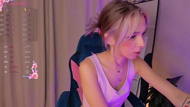 MiSeki online show from 10.05.25