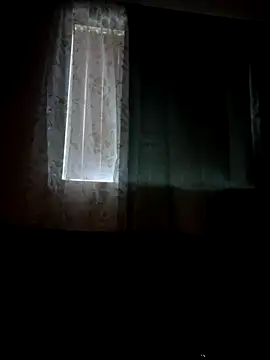 Snapshot of _foreigntitts chatting on 09.27.25 foreigntitts online show from 09.27.25