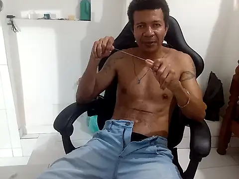 moreno25centimetro online show from 10.12.25