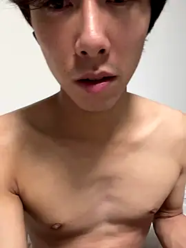 Snapshot of juri20cm chatting on 09.09.25 juri20cm online show from 09.09.25