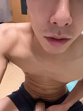 Snapshot of juri20cm chatting on 09.24.25 juri20cm online show from 09.24.25