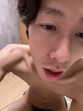 Snapshot of juri20cm chatting on 09.25.25 juri20cm online show from 09.25.25