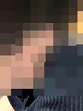 Snapshot of juri20cm chatting on 10.20.25 juri20cm online show from 10.20.25