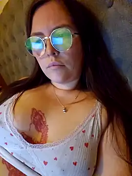 curvy cute ashley online show from 10.03.25