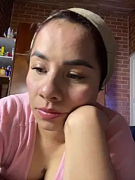 Snapshot of alejandra_prk26 chatting on 10.10.25 alejandra prk26 online show from 10.10.25