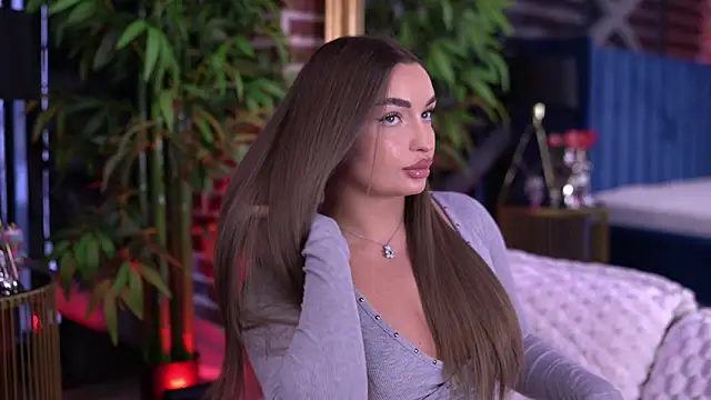 Snapshot of MillaSerene chatting on 02.02.26 MillaSerene online show from 02.02.26