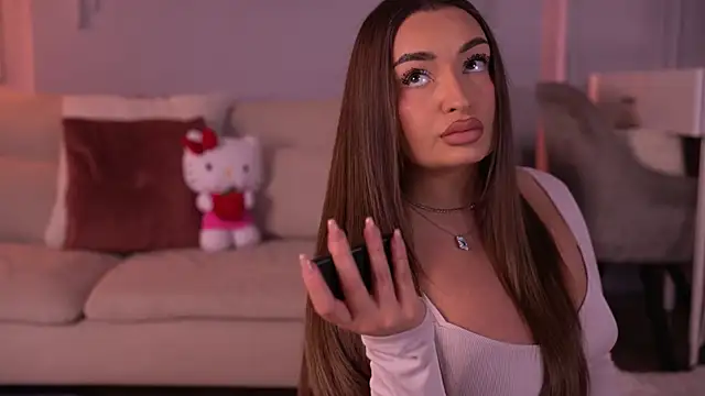 MillaSerene online show from 04.13.26