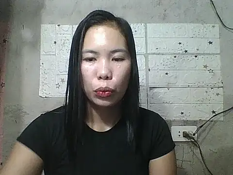 Snapshot of pinaysinglemommm chatting on 09.16.25 pinaysinglemommm online show from 09.16.25